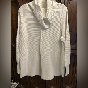 Cyrus Women's White Ribbed Hooded Sweater